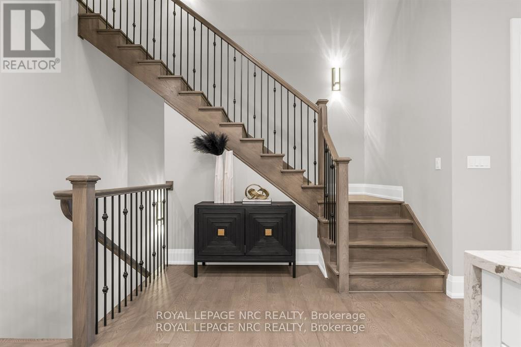 18 - 190 Canboro Road, Pelham (Fonthill), Ontario  L0S 1E0 - Photo 35 - X12088440