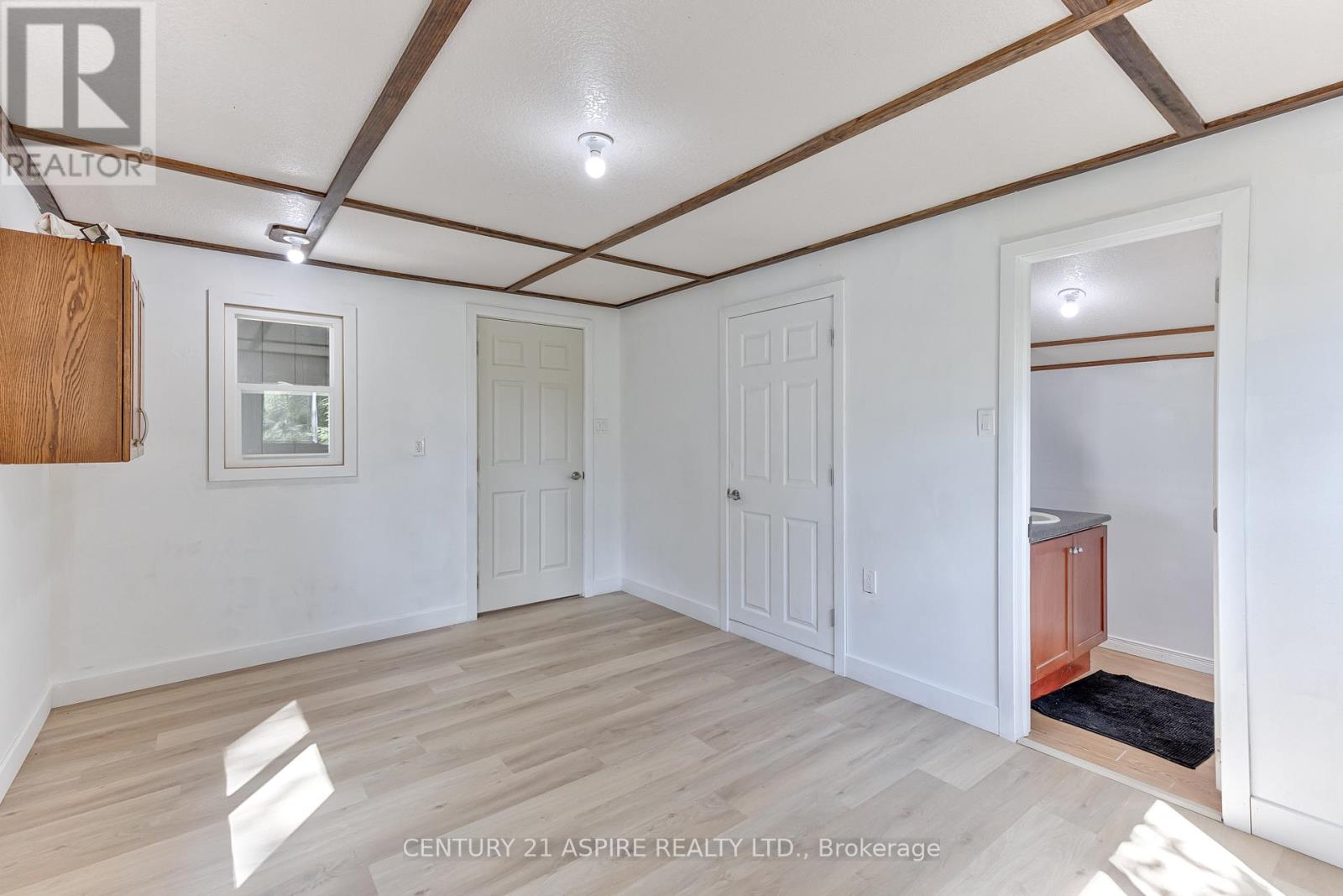 158 Eastside Trout Lake Lane, Madawaska Valley, Ontario  K0J 1B0 - Photo 23 - X12097800