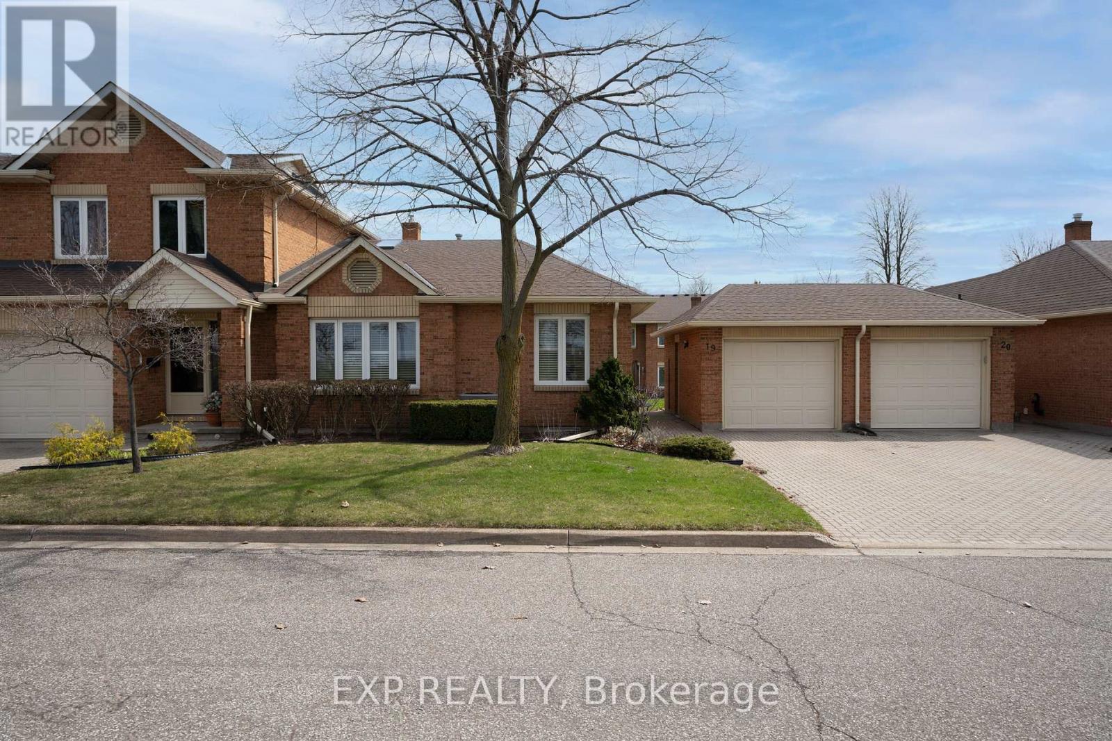 Property at 19 - 5150 DORCHESTER ROAD image 1