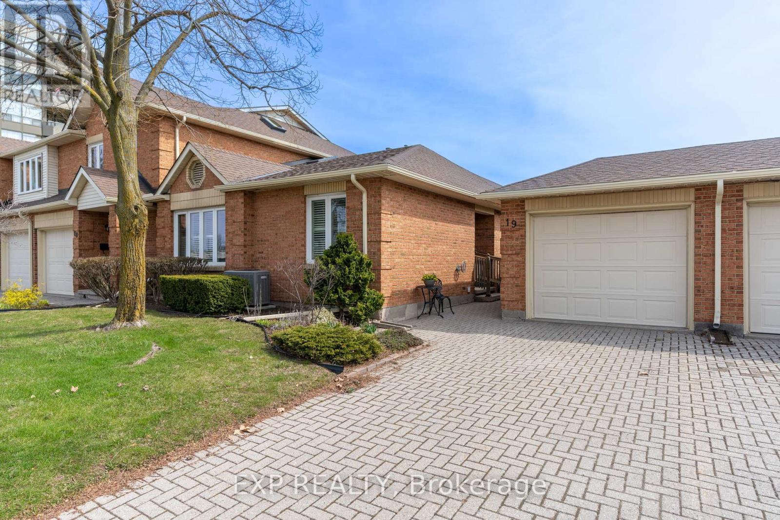 Property at 19 - 5150 DORCHESTER ROAD image 3