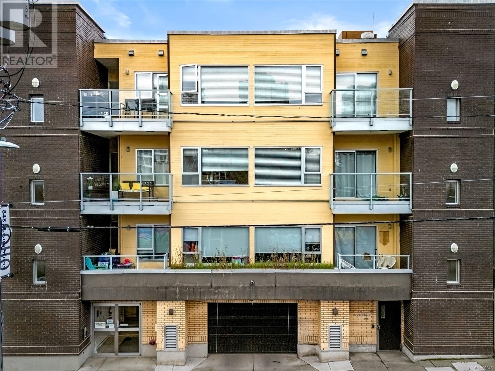 304 848 Mason St, victoria, British Columbia