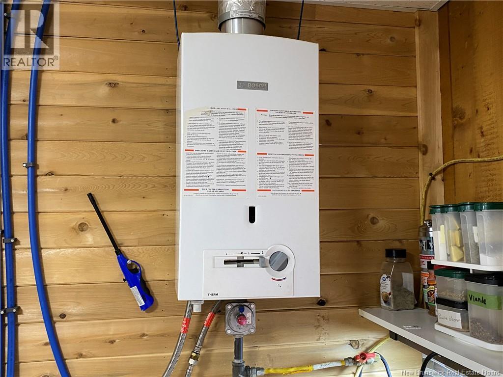 390 Theriault Road, Middle River, New Brunswick  E2A 6Y8 - Photo 16 - NB116813