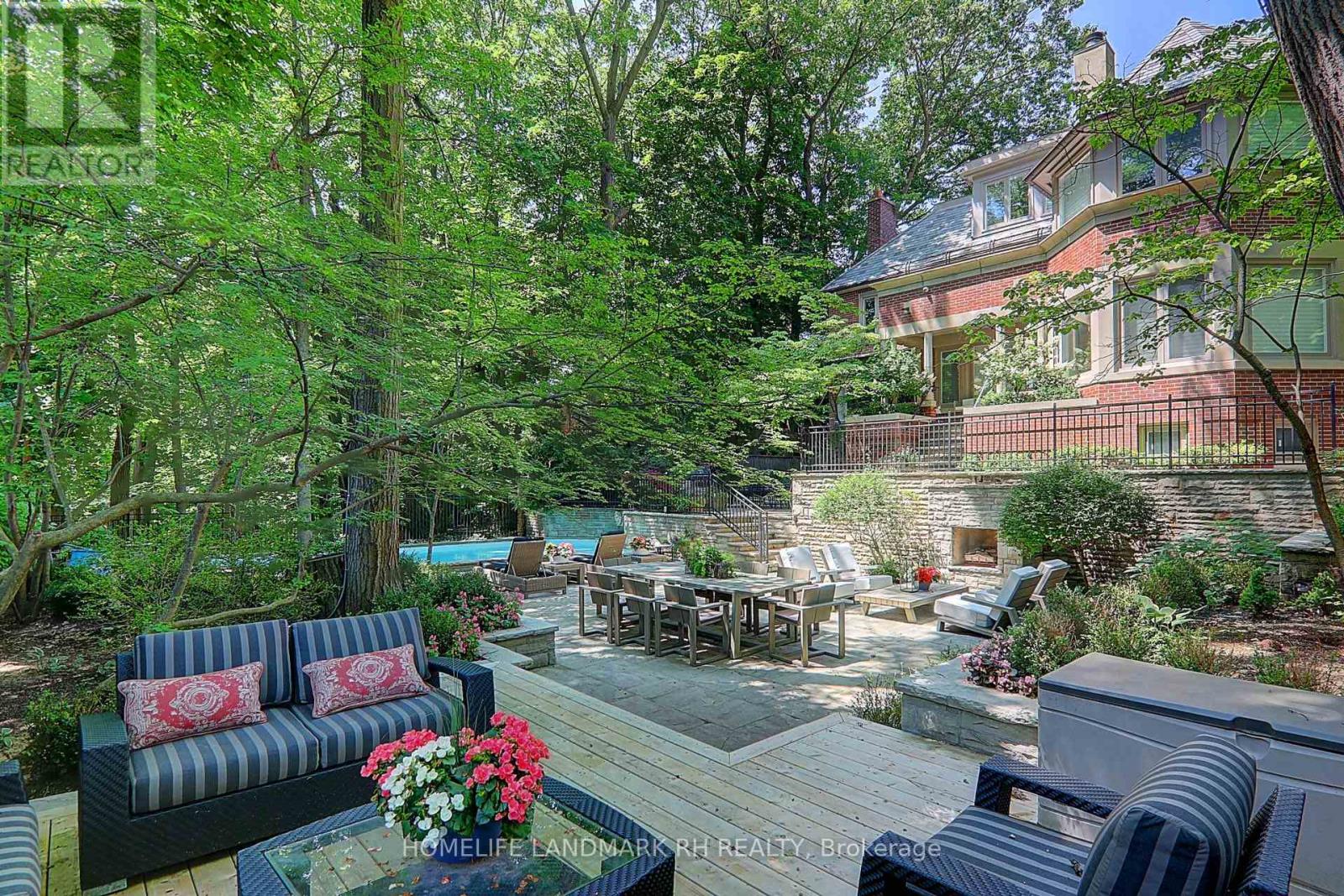 1 Ridgewood Road, Toronto, Ontario  M5P 1T4 - Photo 49 - C12097613