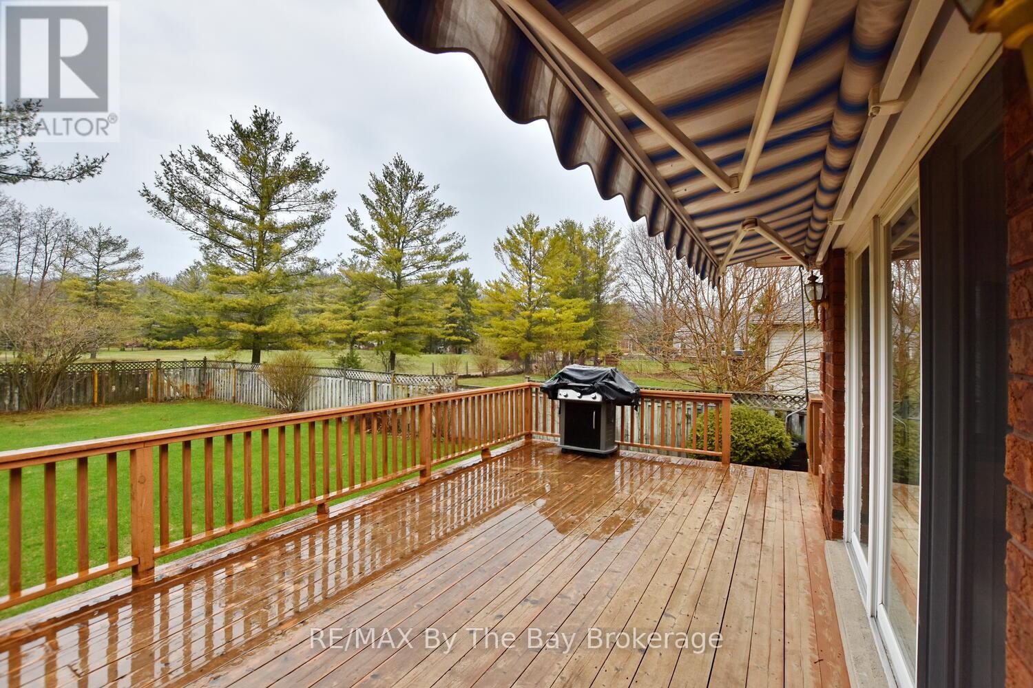 23 Kelley Crescent, Wasaga Beach, Ontario  L9Z 1J3 - Photo 5 - S12097789