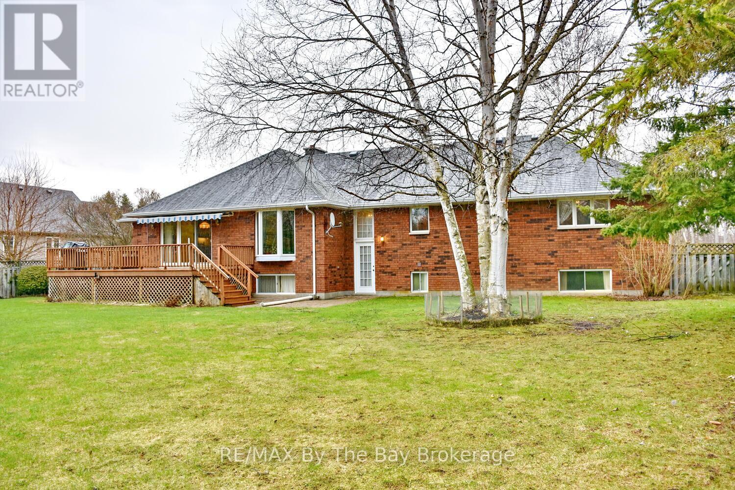 23 Kelley Crescent, Wasaga Beach, Ontario  L9Z 1J3 - Photo 6 - S12097789