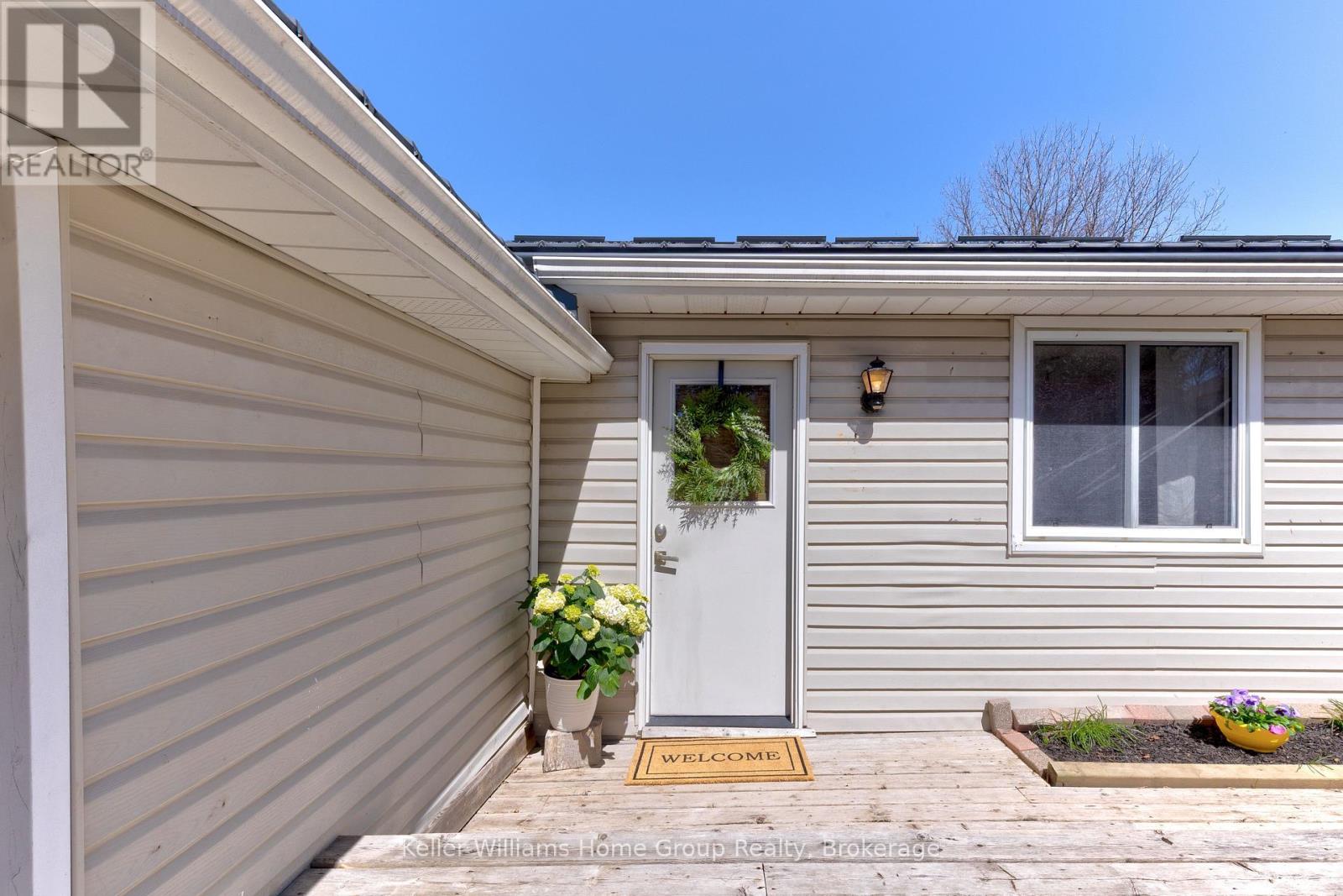 83 Mitchell Street, Wilmot, Ontario  N0B 2E0 - Photo 6 - X12097772