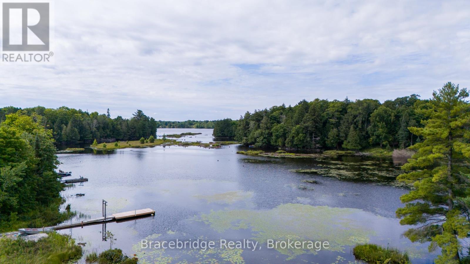 9 Riverview Drive, Mckellar, Ontario  P0G 1C0 - Photo 3 - X12097783