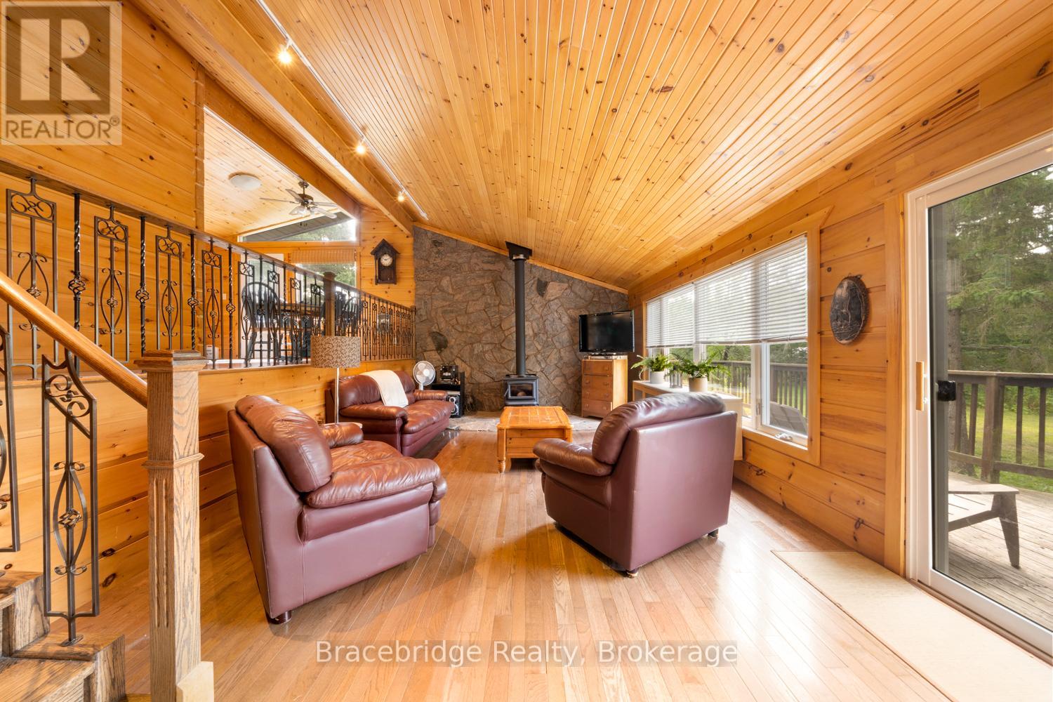 9 Riverview Drive, Mckellar, Ontario  P0G 1C0 - Photo 37 - X12097783