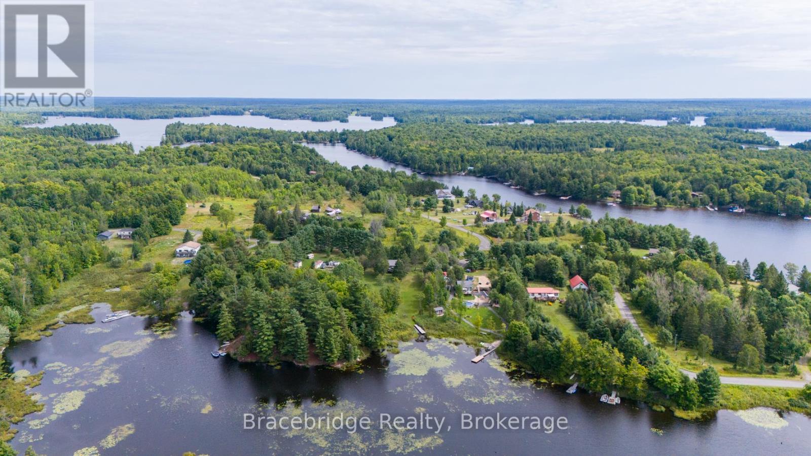 9 Riverview Drive, Mckellar, Ontario  P0G 1C0 - Photo 8 - X12097783