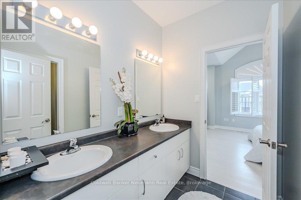 91 Mccann Street, Guelph, Ontario  N1G 0A8 - Photo 33 - X12097809