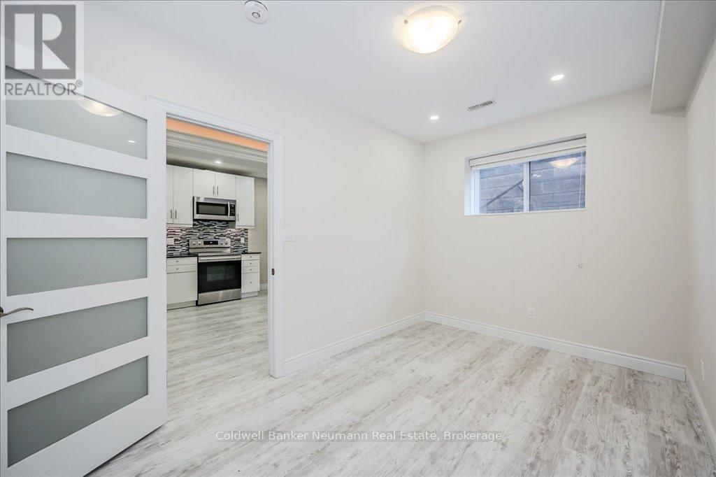 91 Mccann Street, Guelph, Ontario  N1G 0A8 - Photo 41 - X12097809