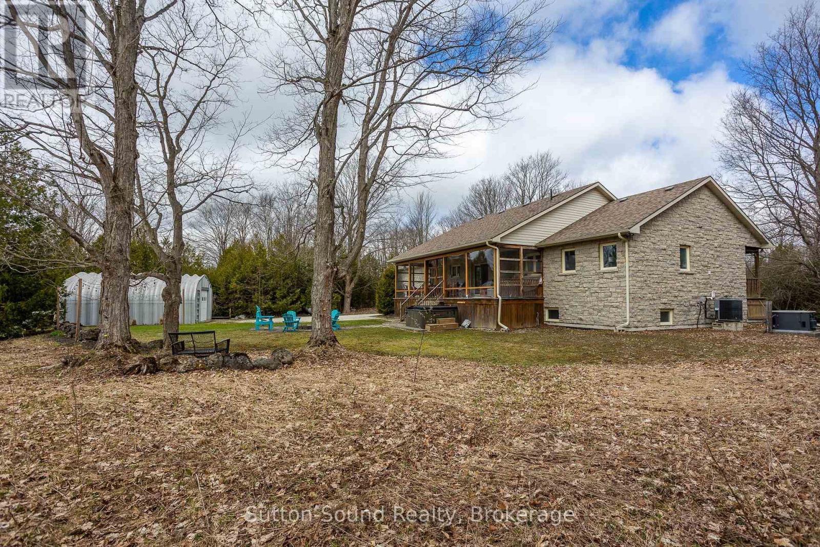 342468 14 Concession, Georgian Bluffs, Ontario  N0H 2K0 - Photo 36 - X12097817
