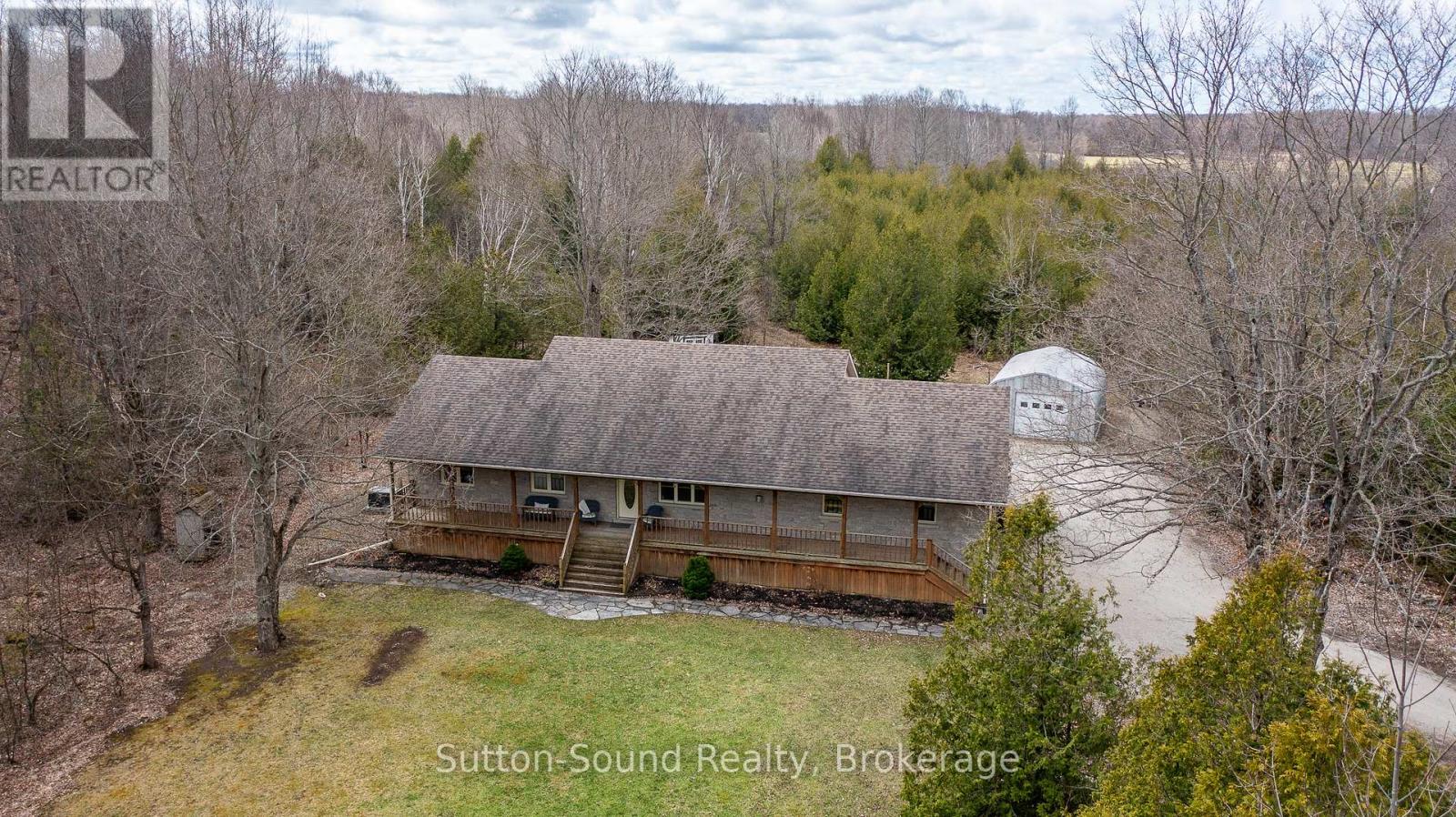 342468 14 Concession, Georgian Bluffs, Ontario  N0H 2K0 - Photo 4 - X12097817