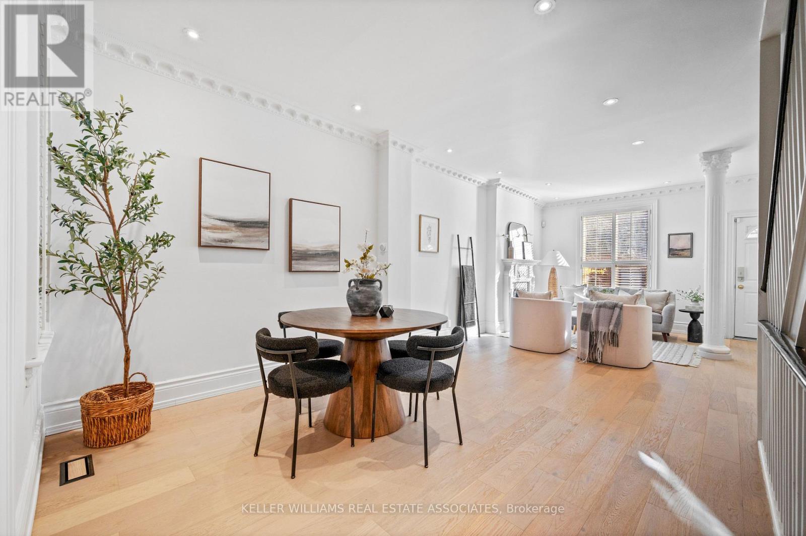 30 Belmont Street, Toronto, Ontario  M5R 1P8 - Photo 10 - C12097824