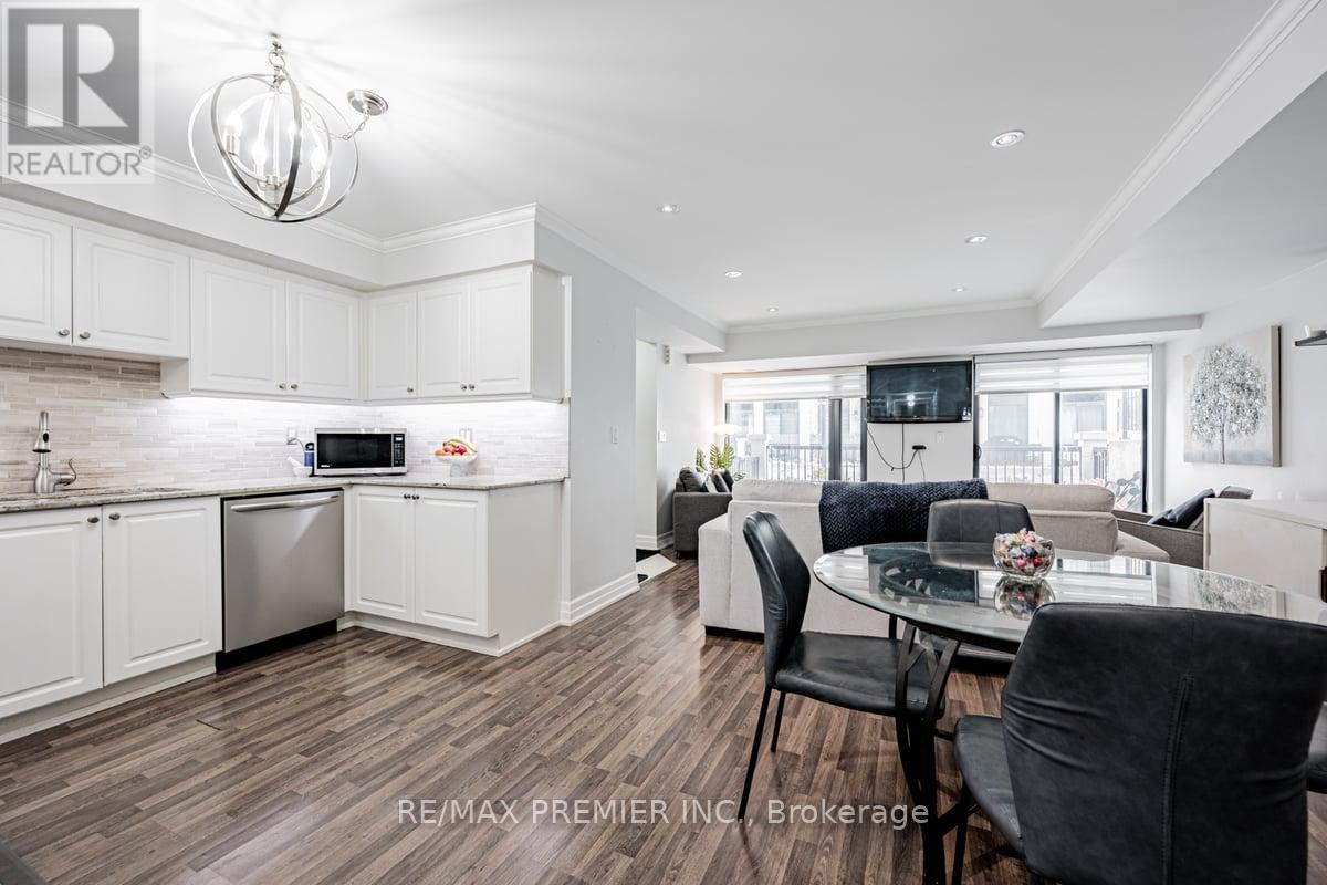 624 - 140 Widdicombe Hill Boulevard, Toronto, Ontario  M9R 0A9 - Photo 5 - W12097766