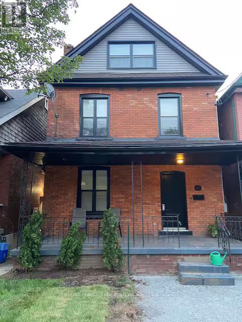 Property at 11 BARNESDALE AVENUE N image 1
