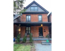 11 BARNESDALE AVENUE N, Hamilton, Ontario