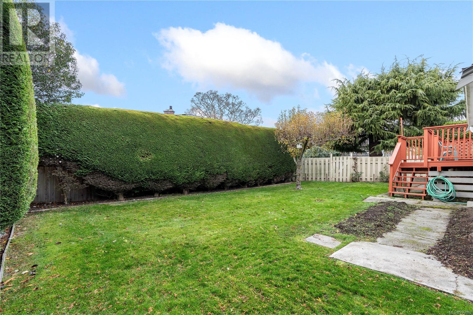 2830 Dunlevy St, Oak Bay, British Columbia  V8R 5Z5 - Photo 35 - 996088