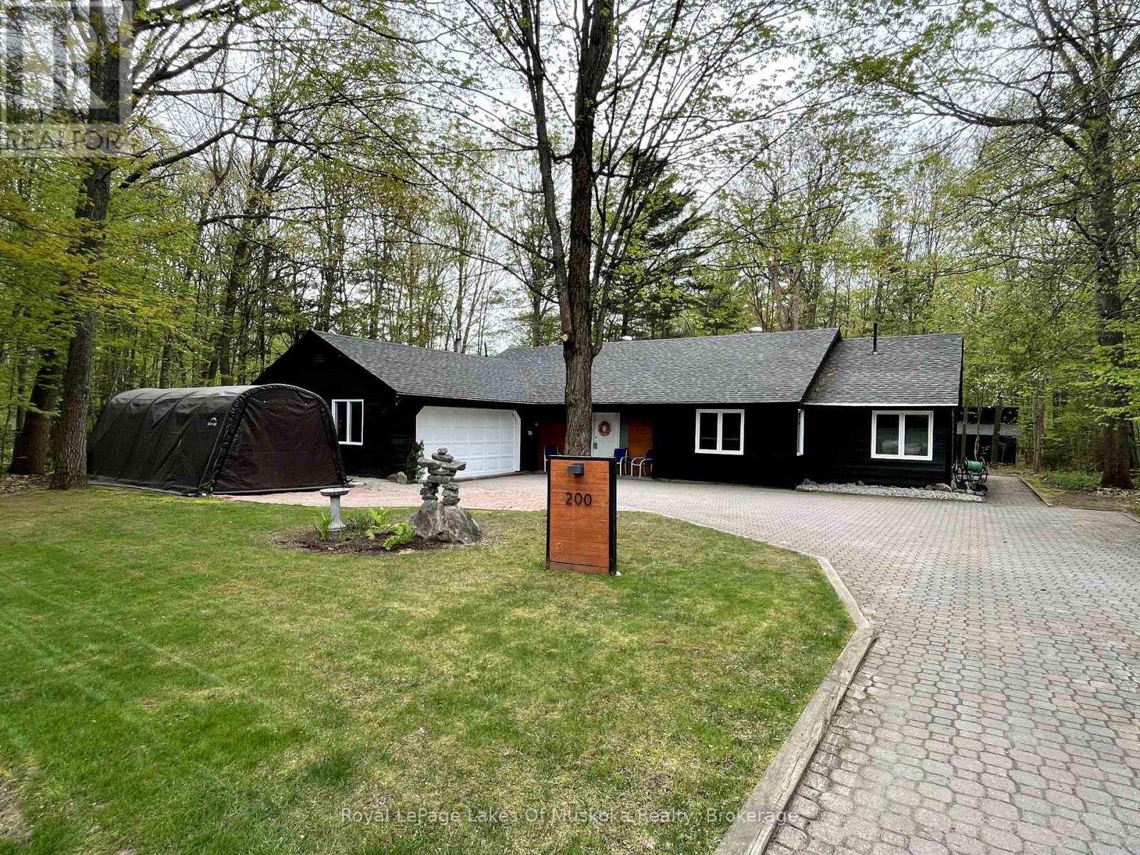 200 Tiffany Trail, Gravenhurst, Ontario  P1P 1A6 - Photo 38 - X12083174