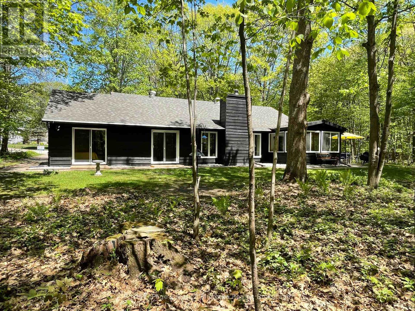 200 Tiffany Trail, Gravenhurst, Ontario  P1P 1A6 - Photo 31 - X12083174