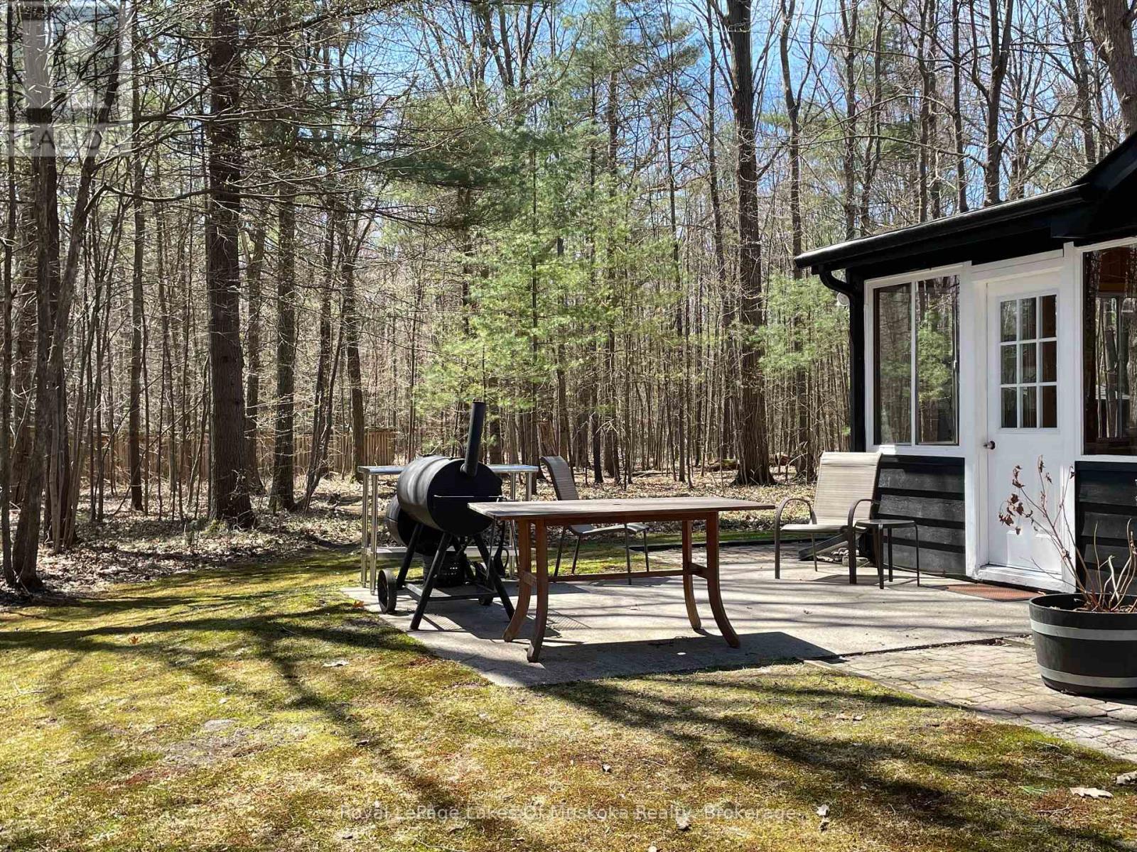 200 Tiffany Trail, Gravenhurst, Ontario  P1P 1A6 - Photo 34 - X12083174