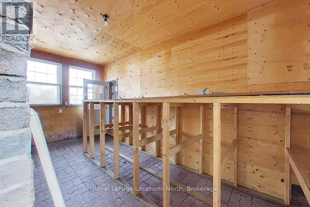116 Glenwood Place, West Grey, Ontario  N0C 1H0 - Photo 26 - X12089549