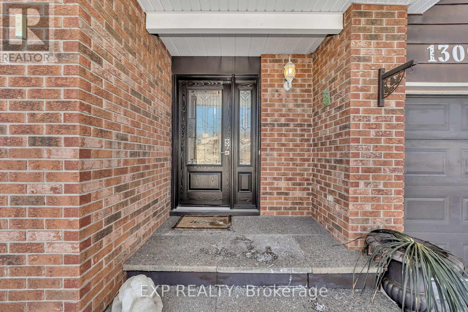 Property at 1309 PLANTE DRIVE image 3