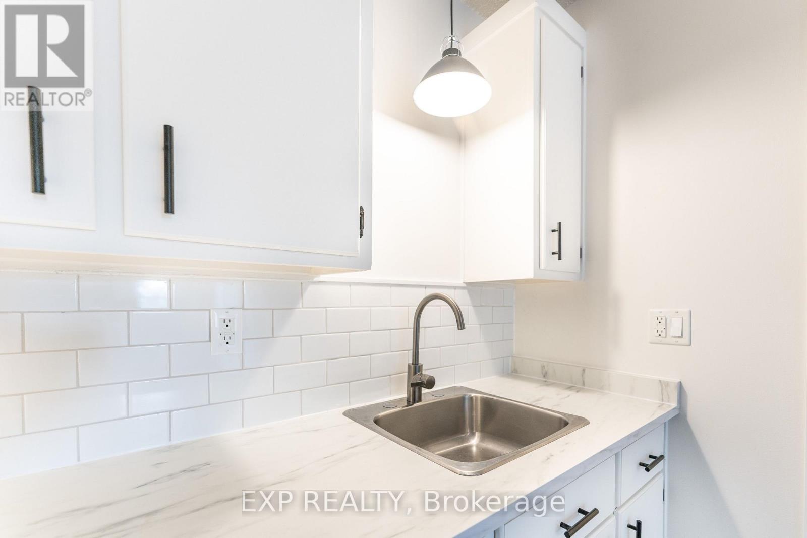 201 - 261 Longueuil Street, Champlain, Ontario  K0B 1K0 - Photo 11 - X12097860