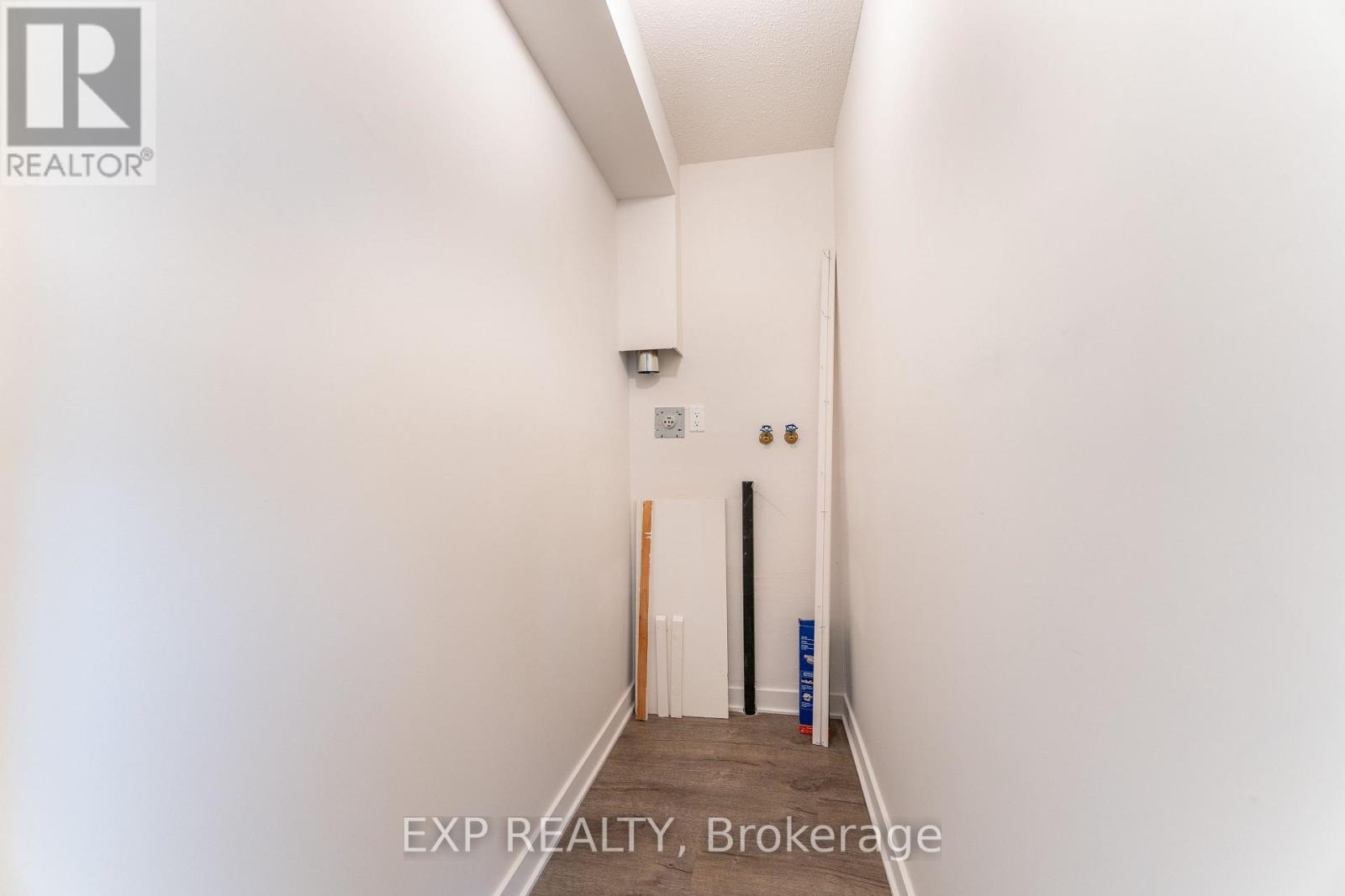 201 - 261 Longueuil Street, Champlain, Ontario  K0B 1K0 - Photo 18 - X12097860