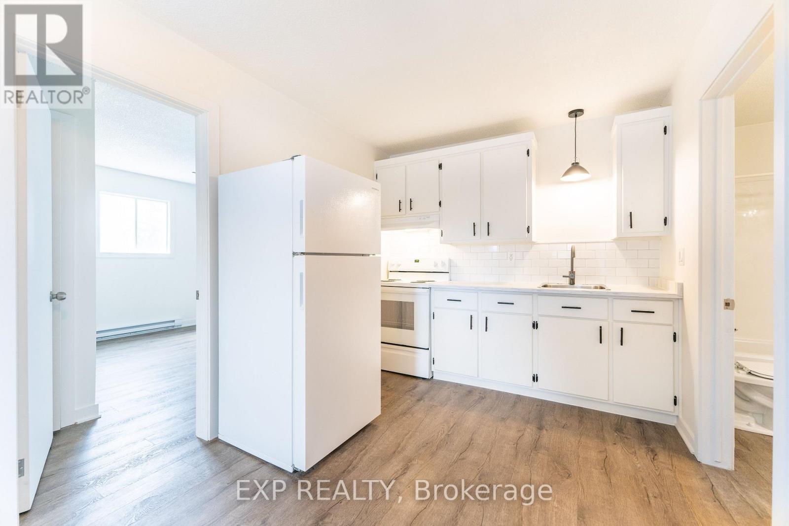 201 - 261 Longueuil Street, Champlain, Ontario  K0B 1K0 - Photo 8 - X12097860