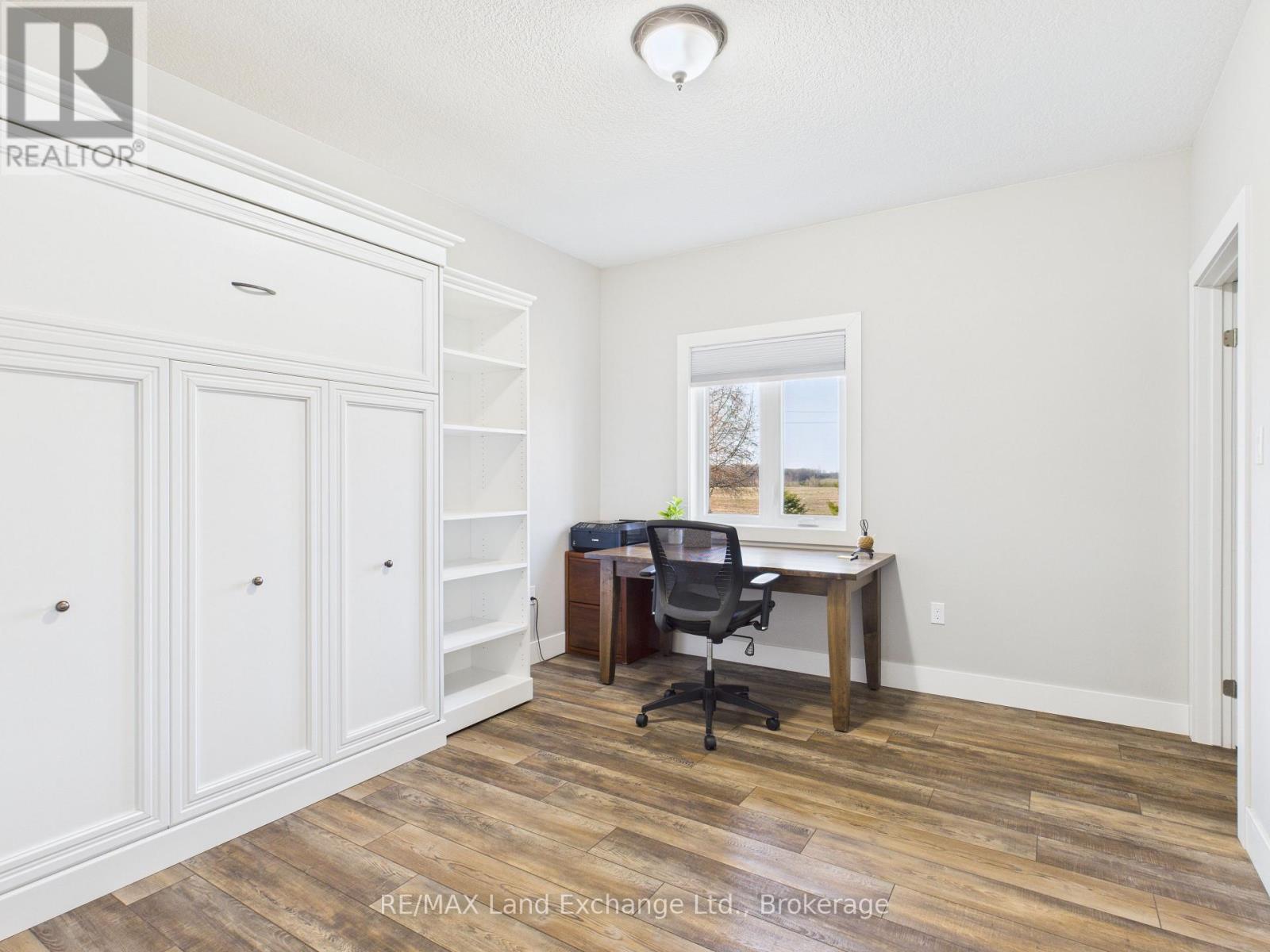 1 Cameron Street, Kincardine, Ontario  N0G 2T0 - Photo 18 - X12097875