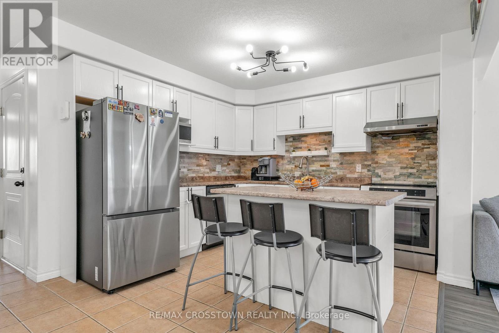 Property at 274 AMELIA STREET image 4
