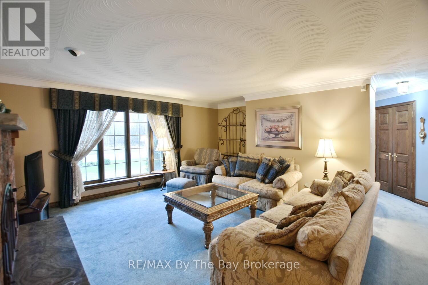 23 Kelley Crescent, Wasaga Beach, Ontario  L9Z 1J3 - Photo 10 - S12097789