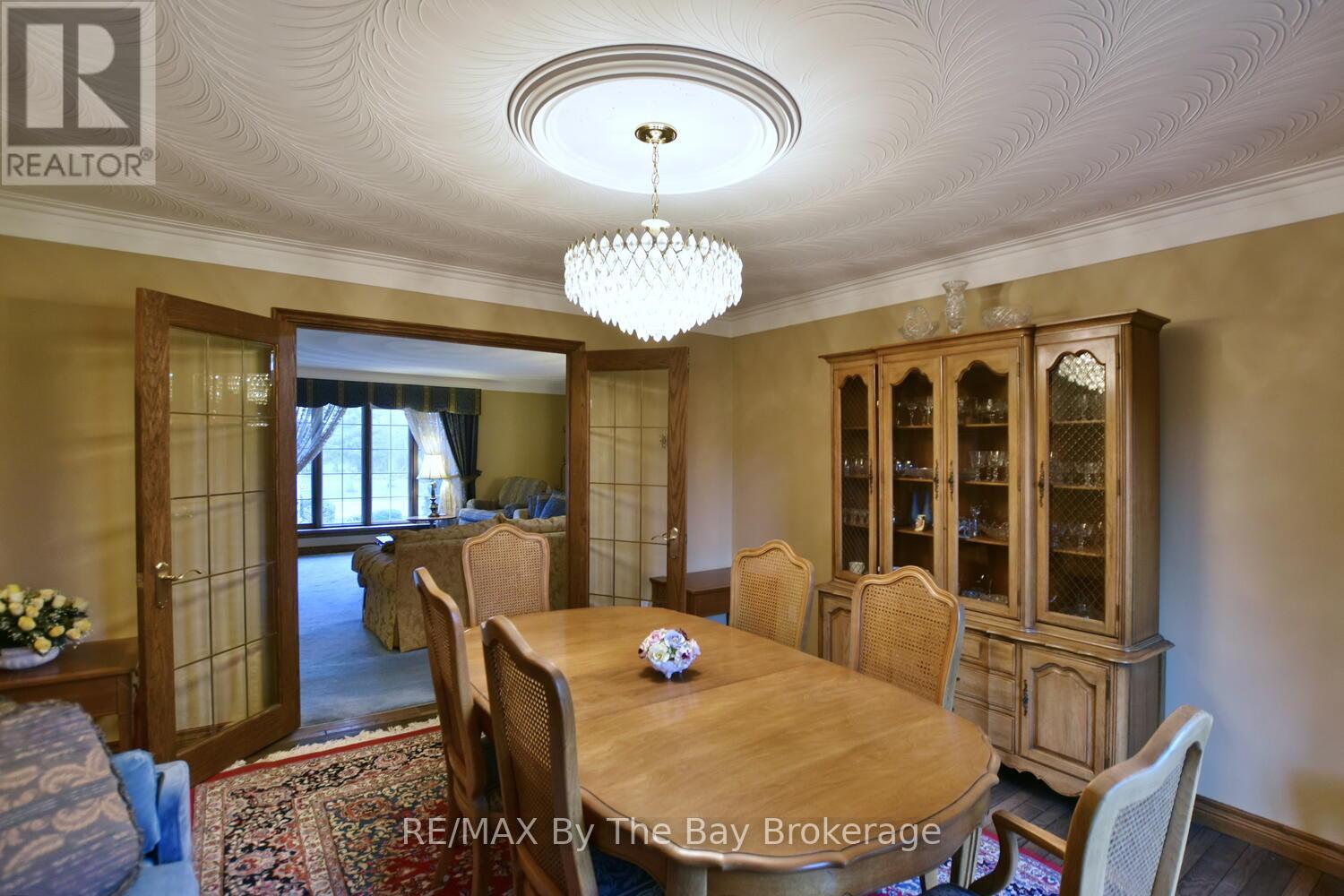23 Kelley Crescent, Wasaga Beach, Ontario  L9Z 1J3 - Photo 11 - S12097789