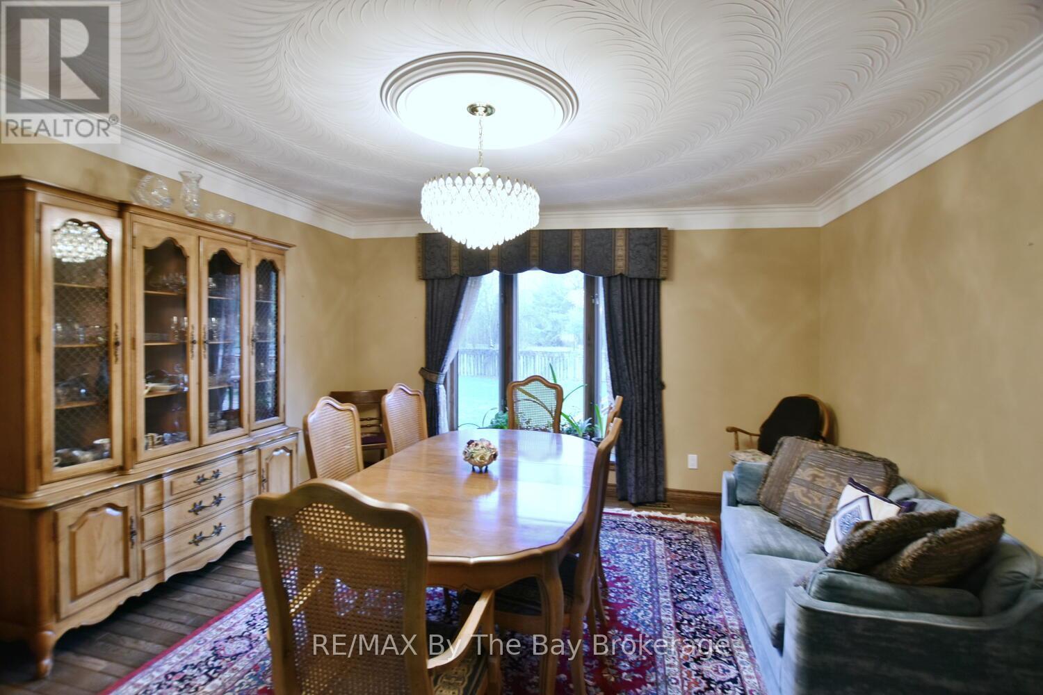 23 Kelley Crescent, Wasaga Beach, Ontario  L9Z 1J3 - Photo 12 - S12097789