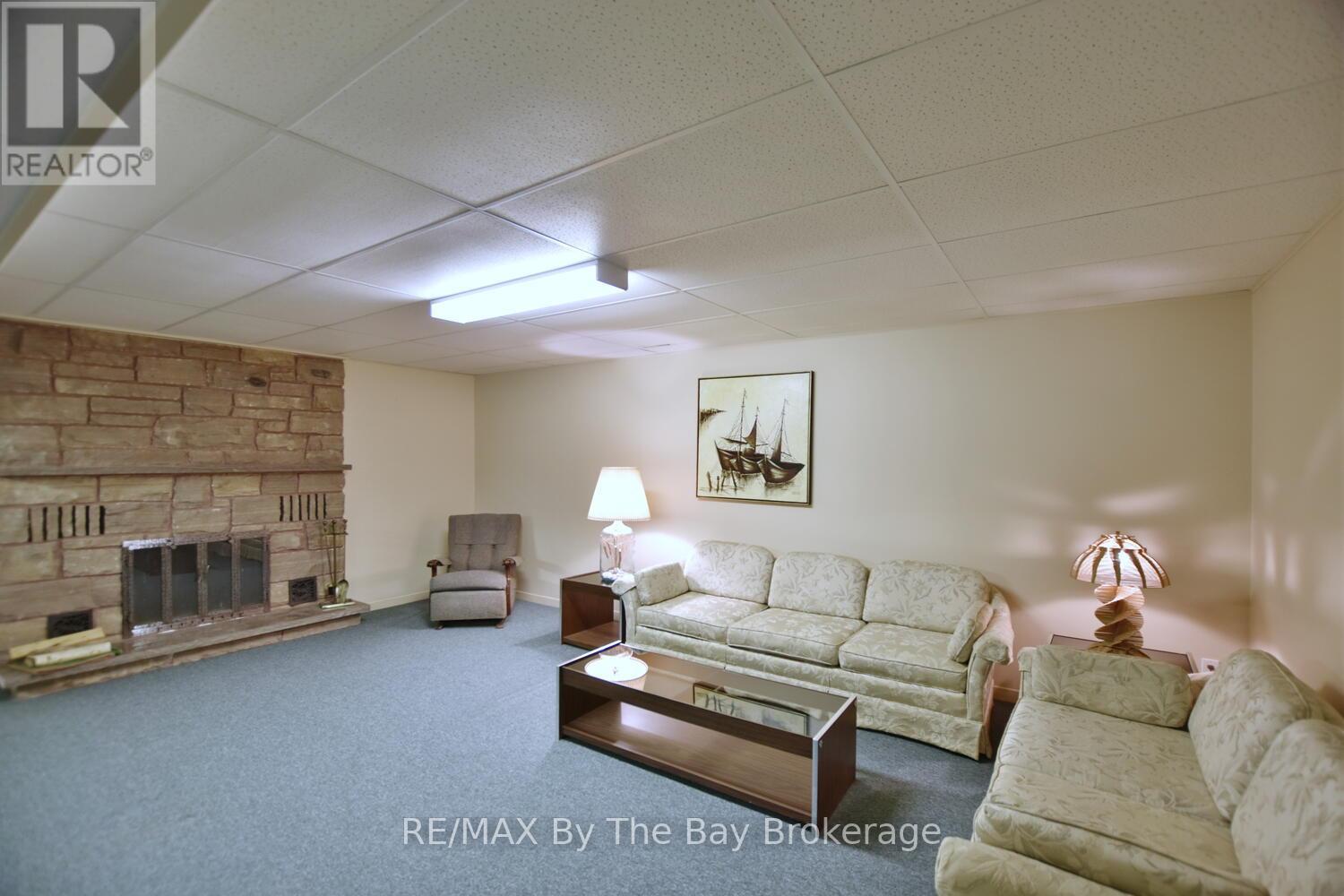 23 Kelley Crescent, Wasaga Beach, Ontario  L9Z 1J3 - Photo 25 - S12097789