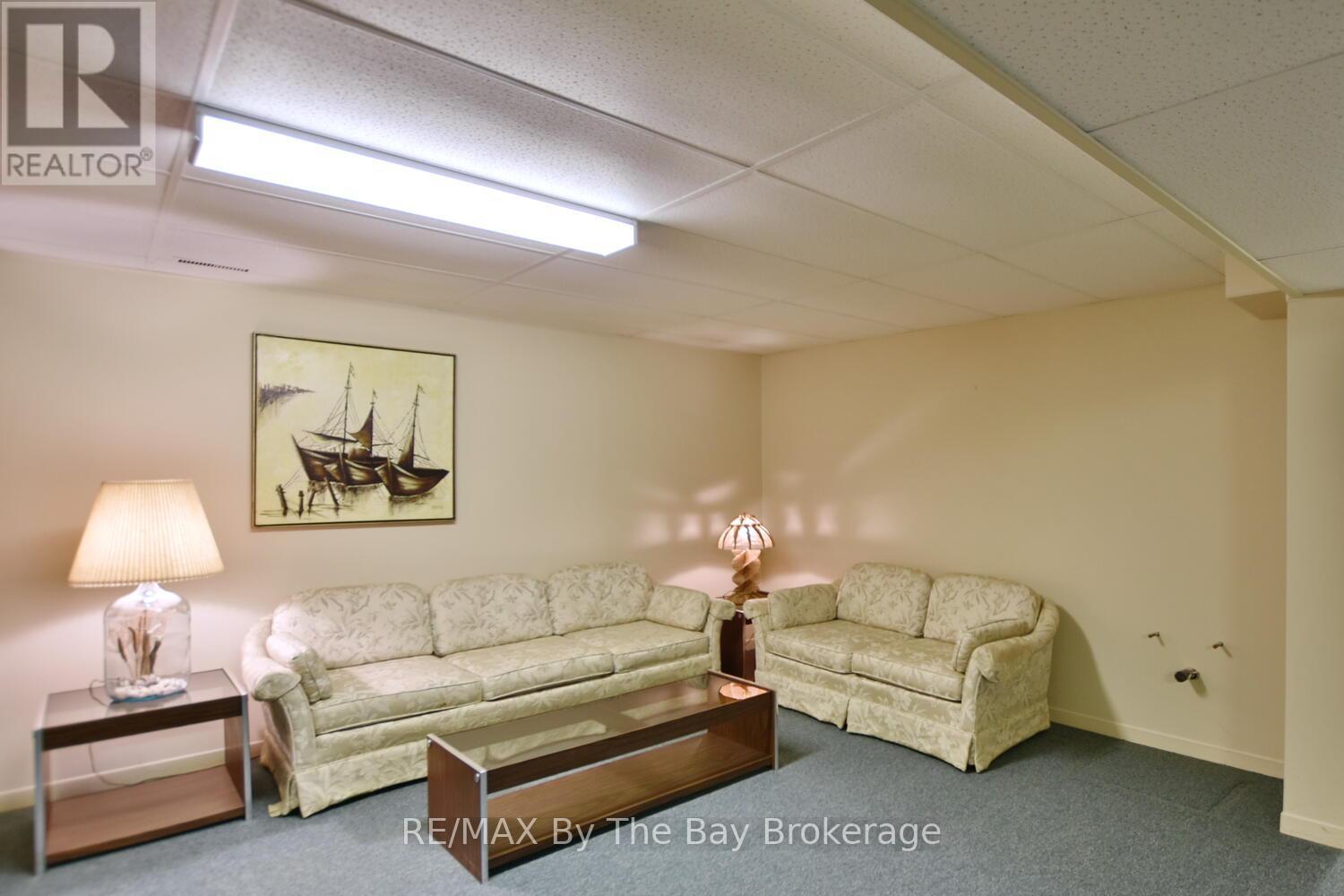 23 Kelley Crescent, Wasaga Beach, Ontario  L9Z 1J3 - Photo 26 - S12097789