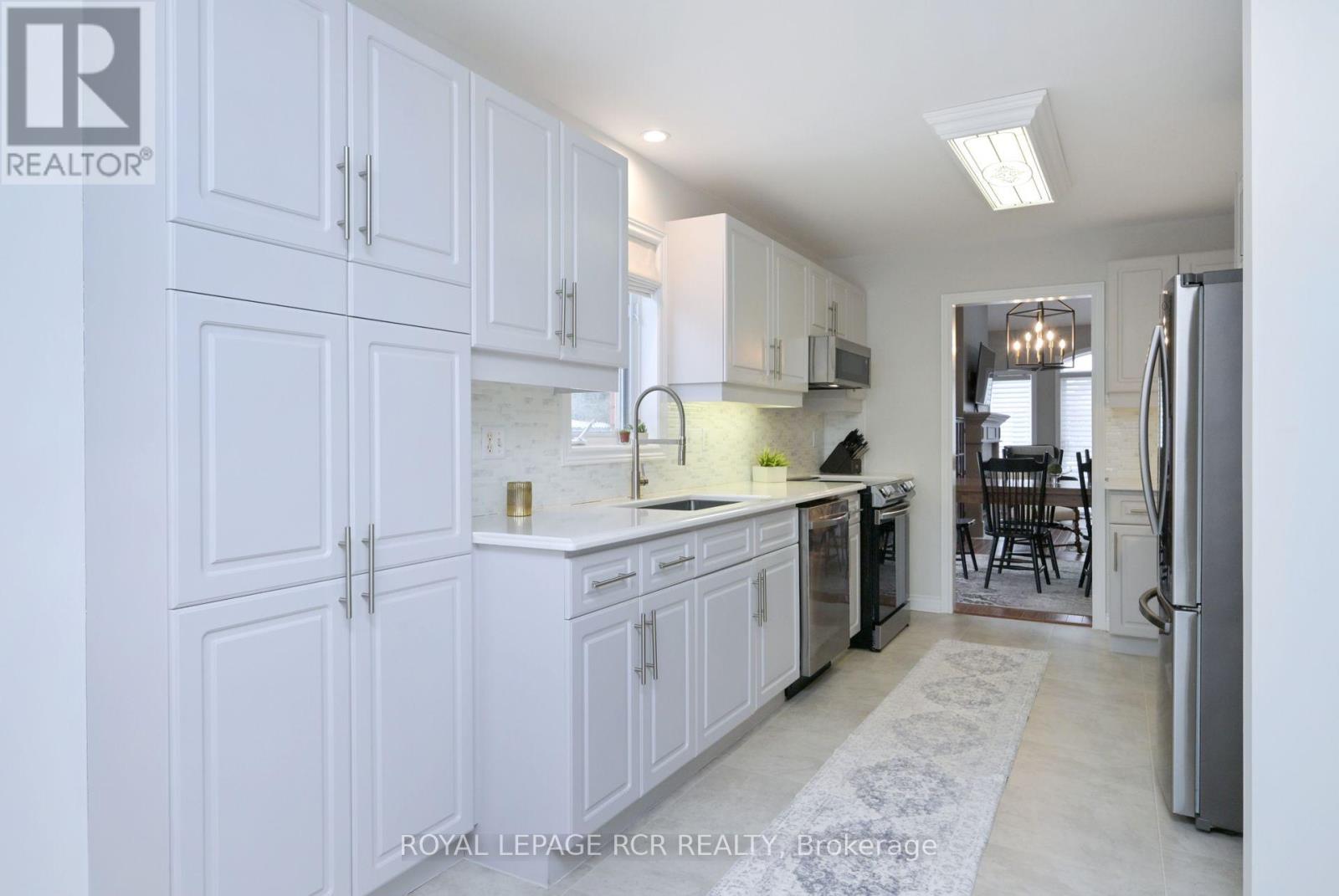 Property at 6 FORTUNA CIRCLE image 4
