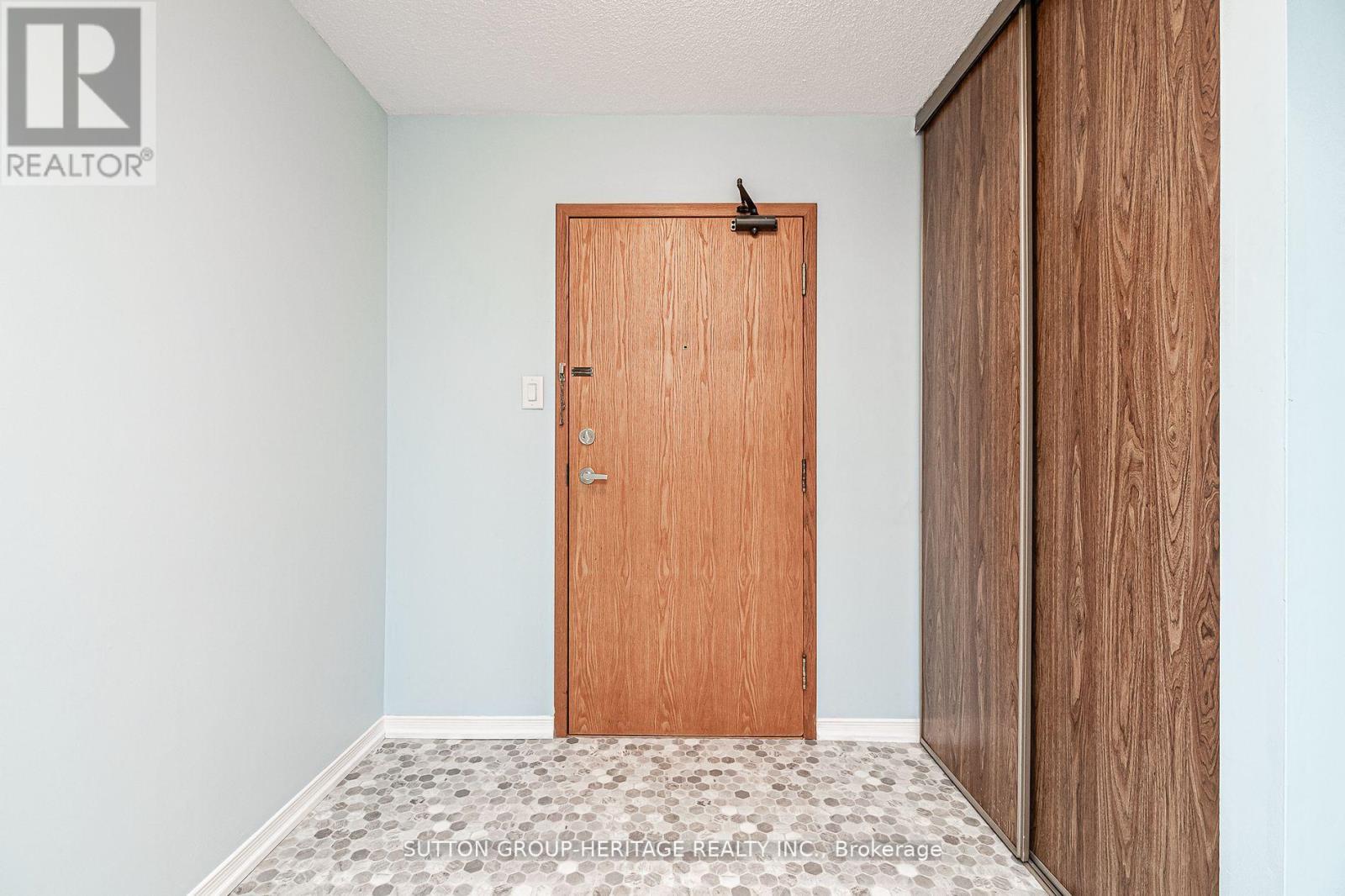 Property at 307 - 1 QUAIL CRESCENT image 5