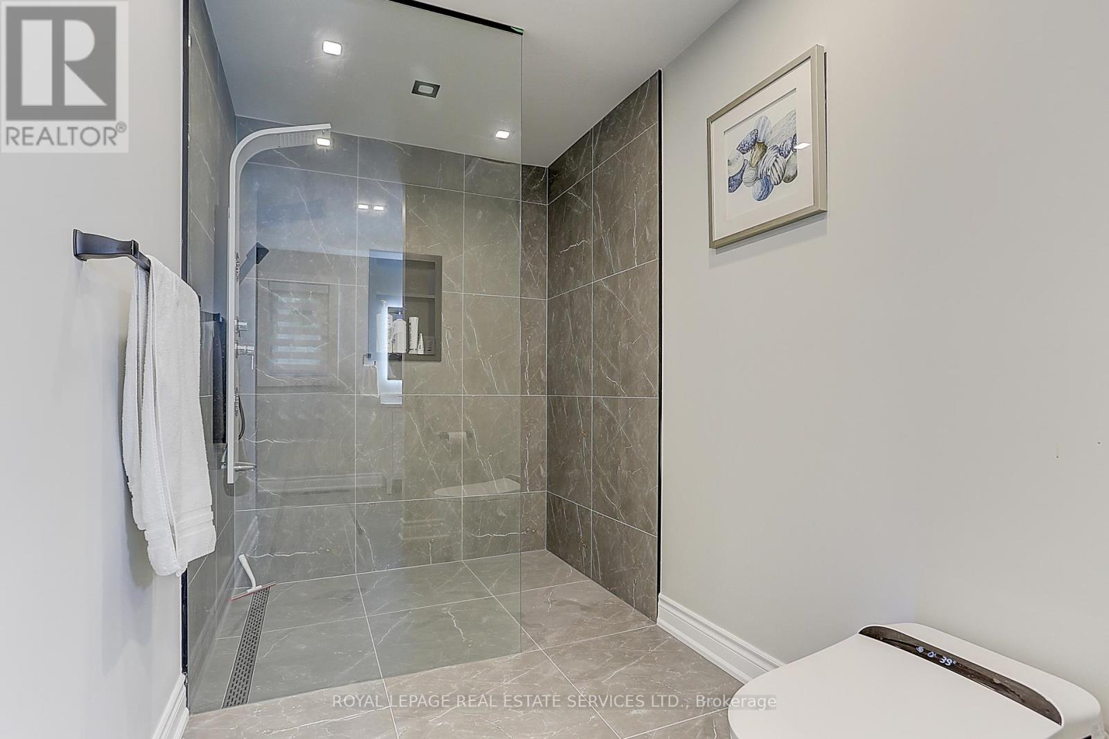 52 Innisbrook Drive, Wasaga Beach, Ontario  L9Z 1G3 - Photo 29 - S12097880