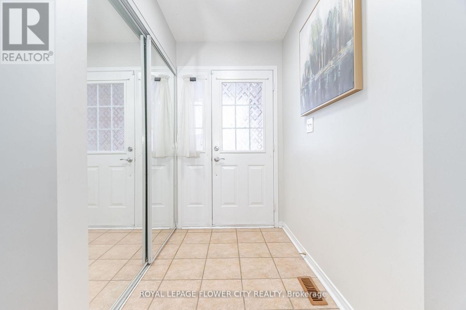 Property at 112 MERGANSER CRESCENT image 3