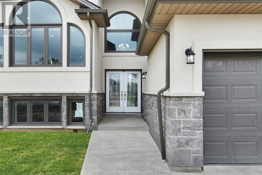Property at 23 NOBLE image 2