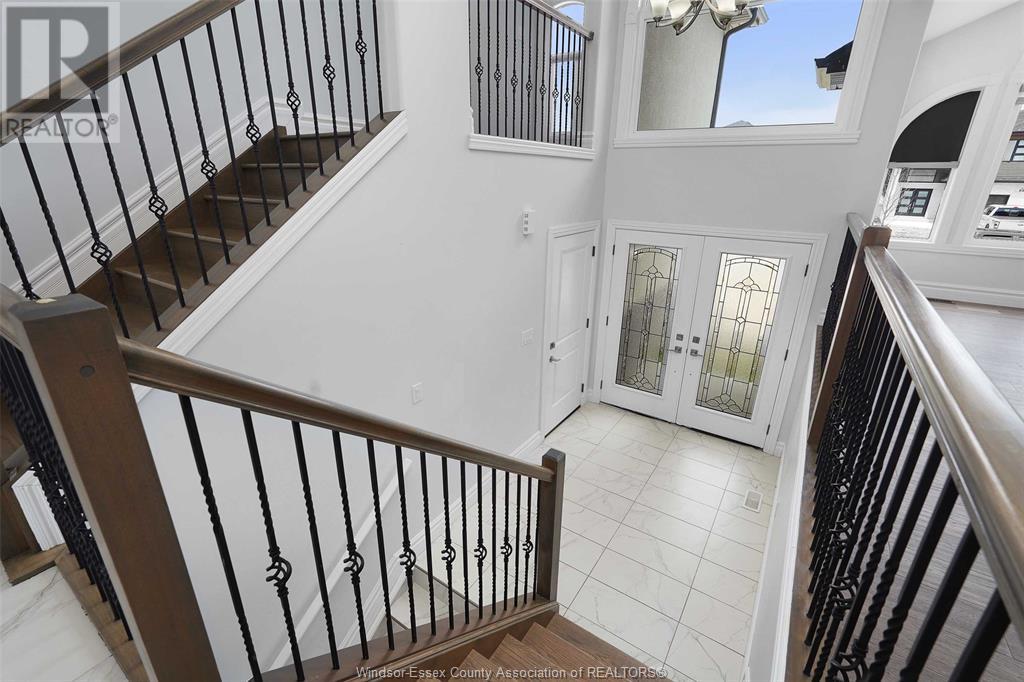 Property at 23 NOBLE image 4