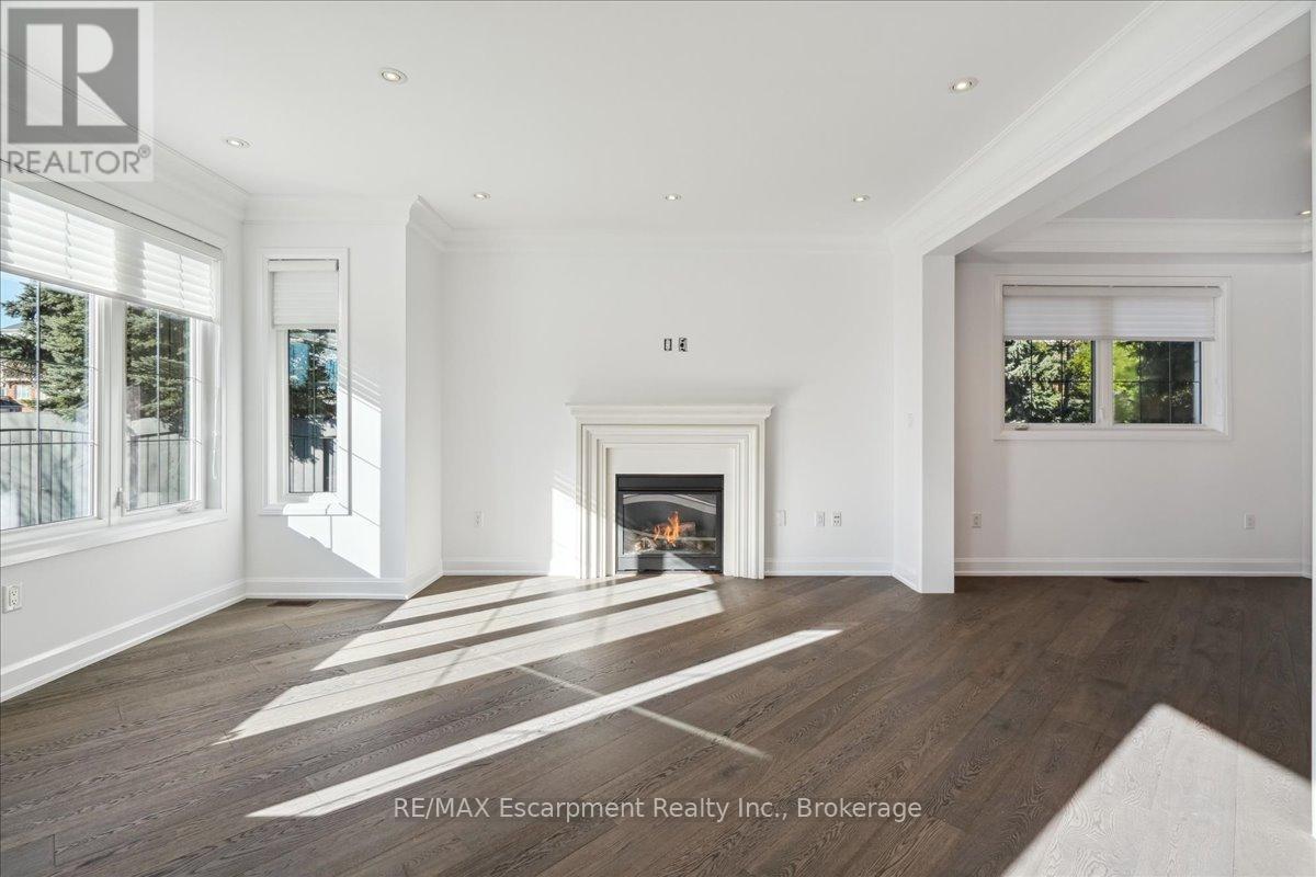 2462 Charlie Common, Oakville, Ontario  L6M 5N1 - Photo 20 - W11993313