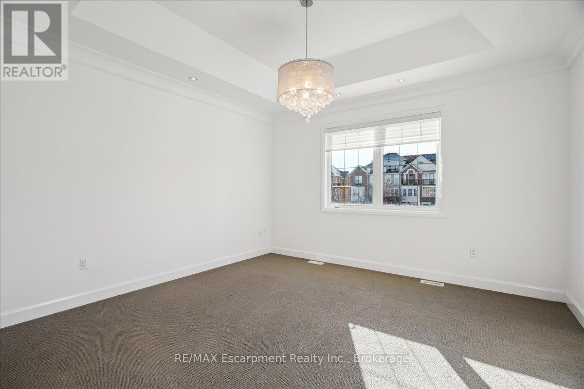 2462 Charlie Common, Oakville, Ontario  L6M 5N1 - Photo 28 - W11993313