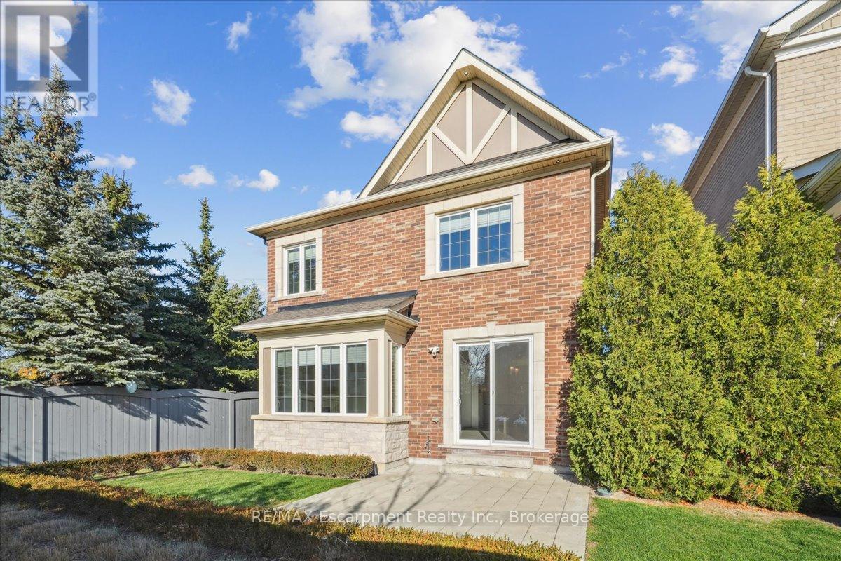 2462 Charlie Common, Oakville, Ontario  L6M 5N1 - Photo 32 - W11993313