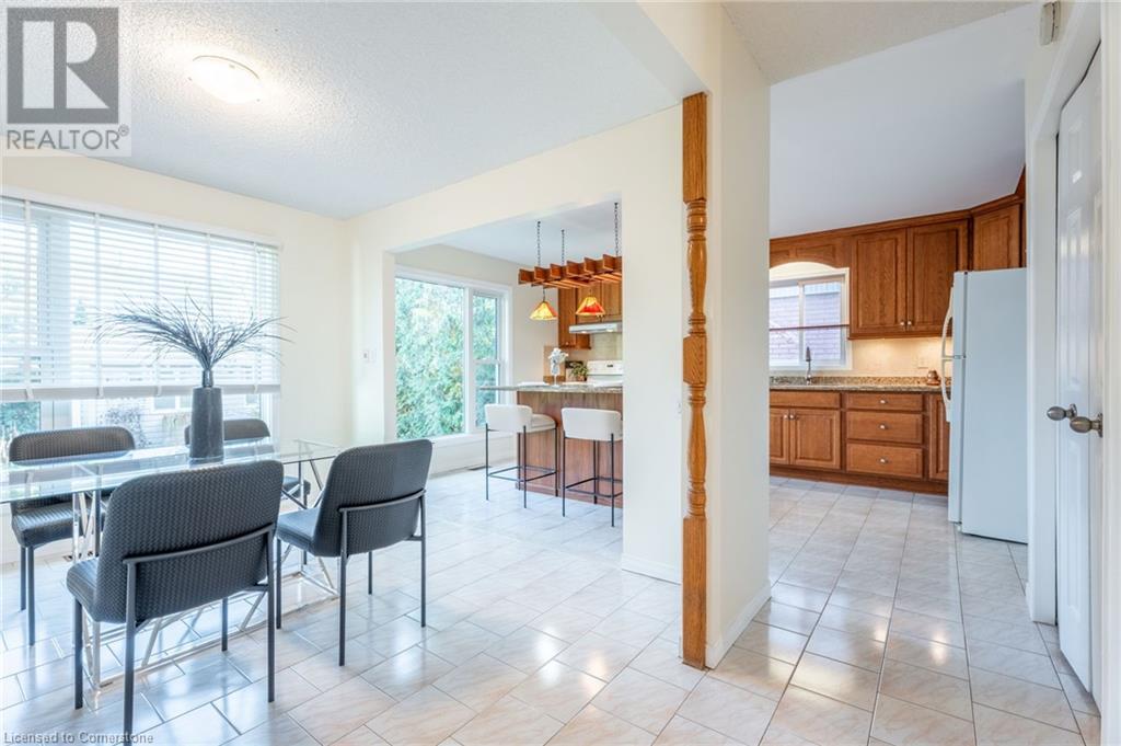 54 Goldcrest Drive, Stoney Creek, Ontario  L8G 4T6 - Photo 11 - 40720067