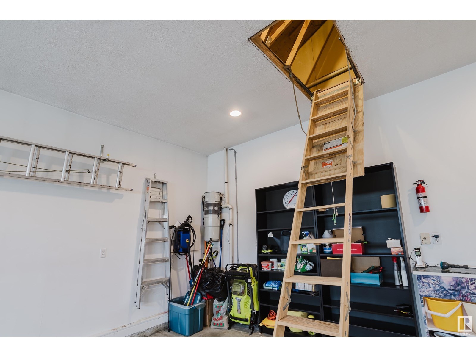 7731 112s Av Nw, Edmonton, Alberta  T5B 0H5 - Photo 39 - E4432161
