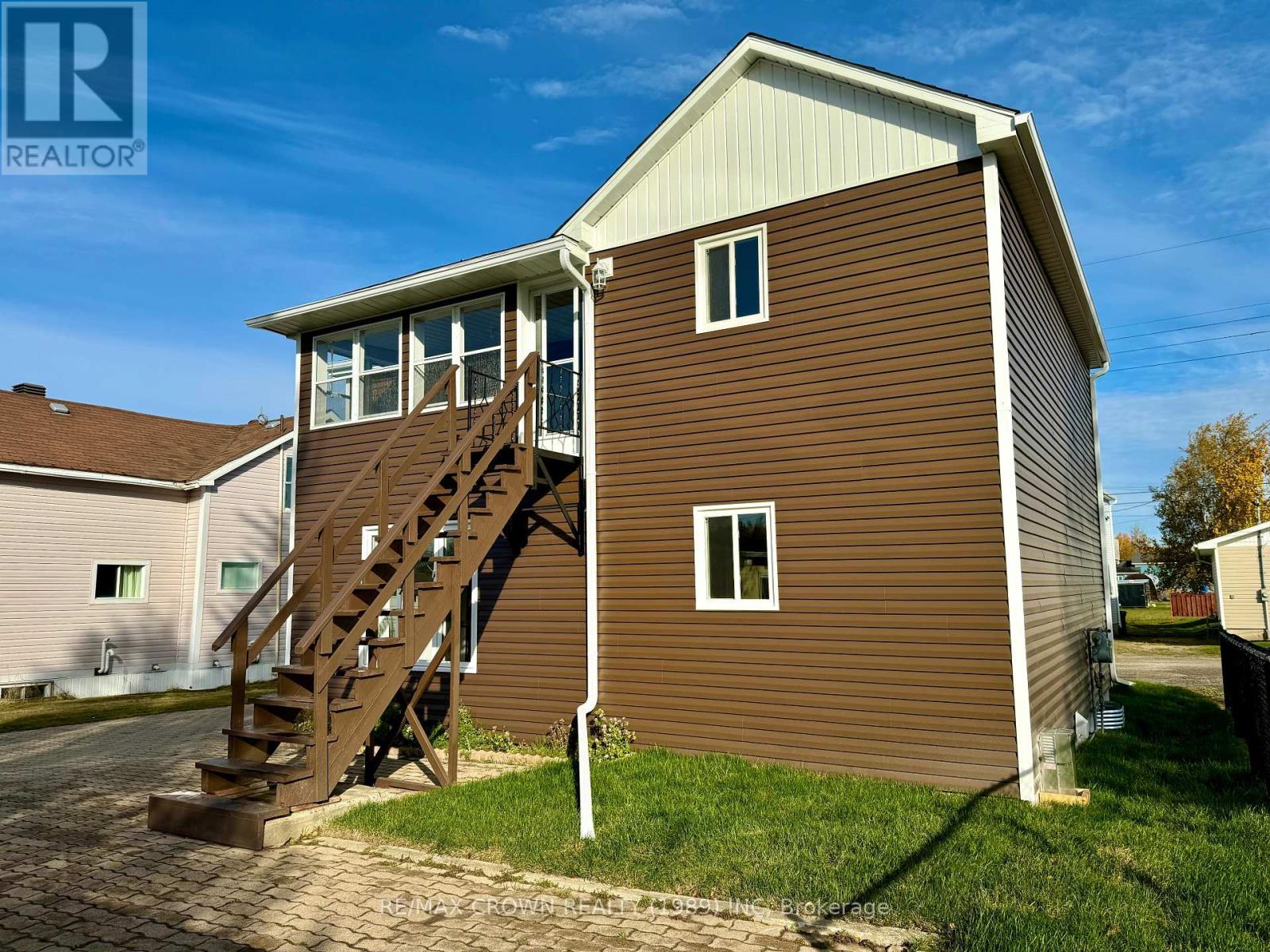 177 Elaine Avenue, Smooth Rock Falls, Ontario  P0L 2B0 - Photo 5 - T12098049