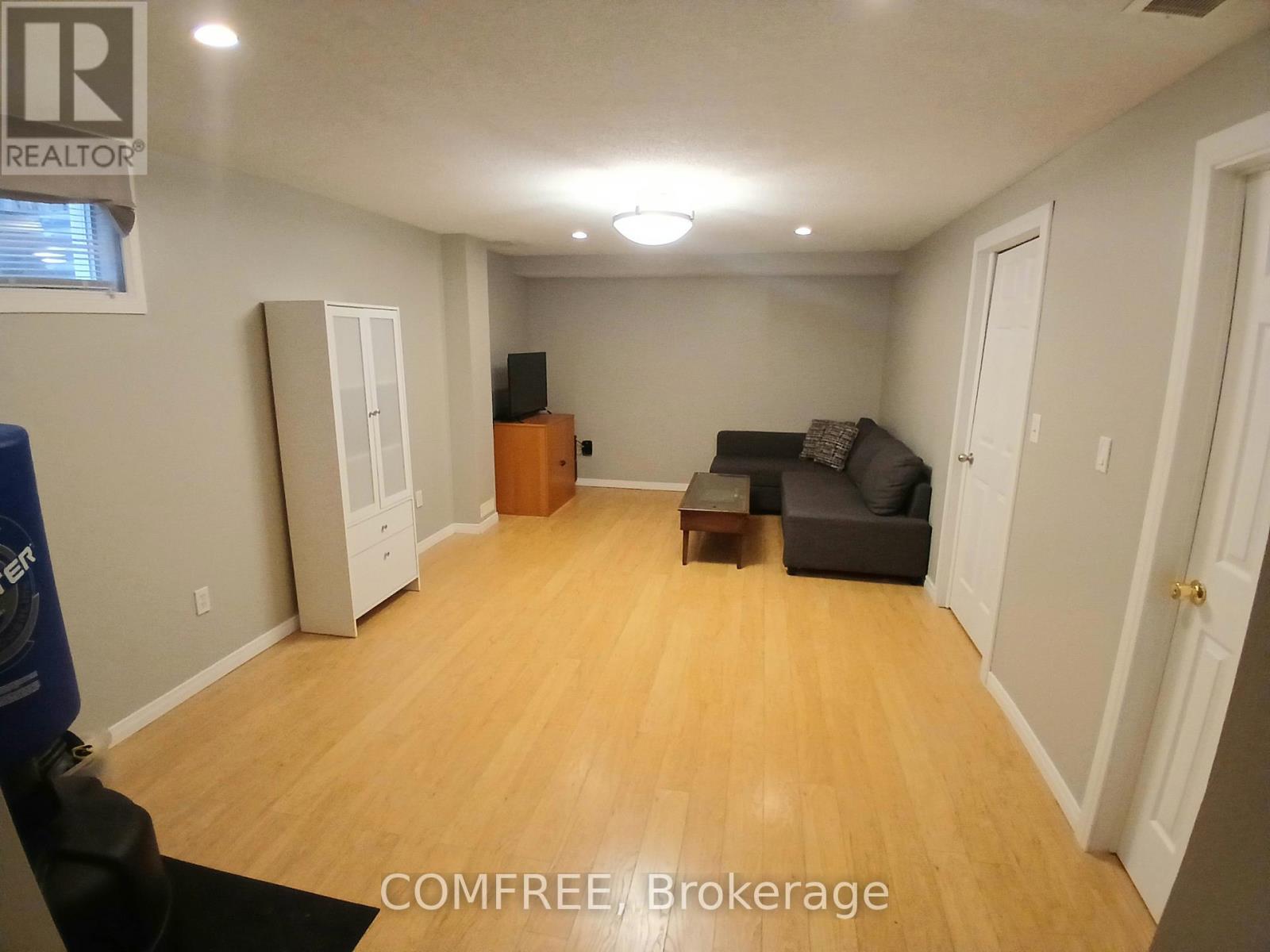 1192 South Wenige Drive, London North, Ontario  N5X 4M3 - Photo 18 - X12097938